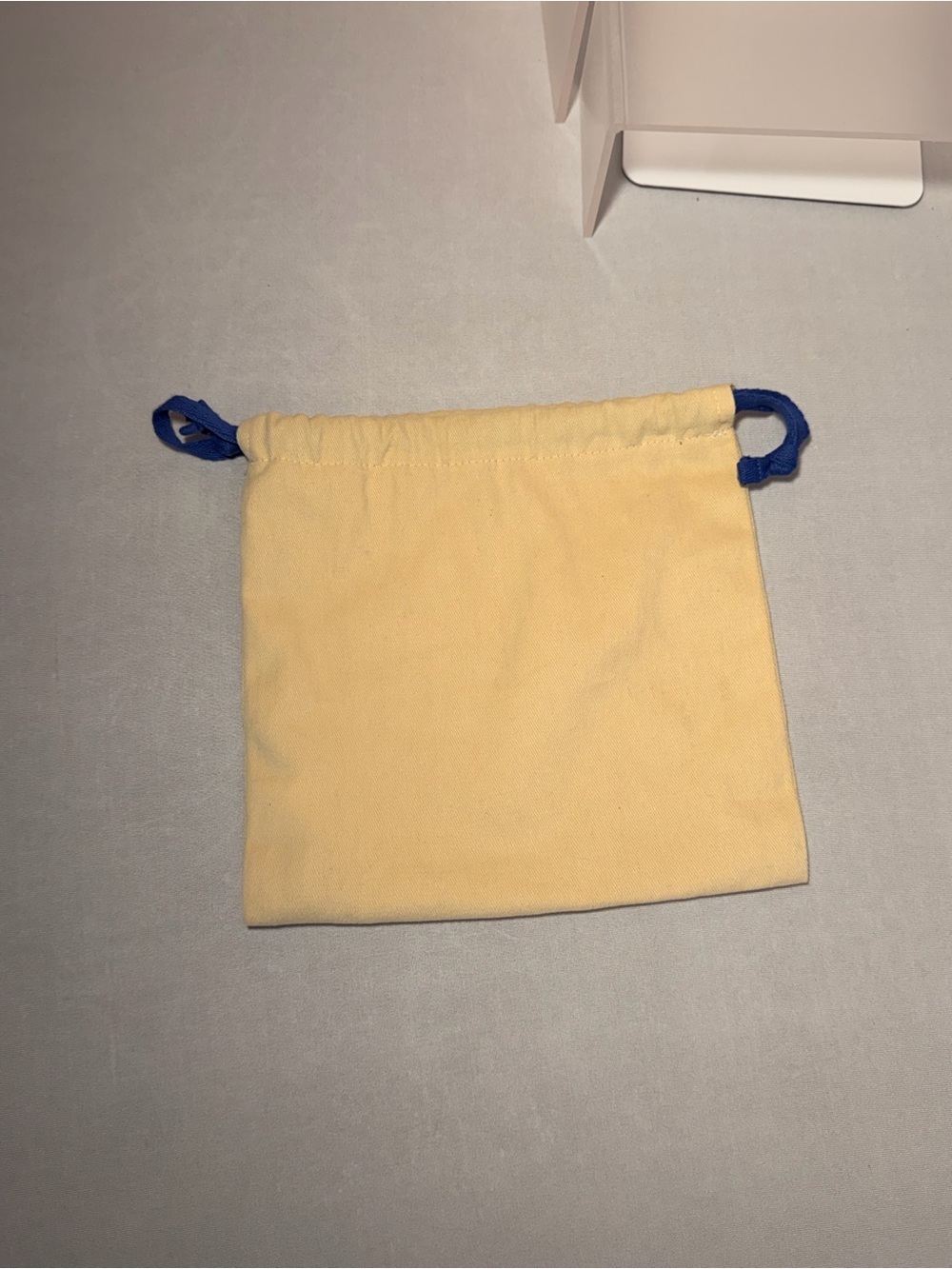 Tan Louis Vuitton Dust Bag with Blue Drawstring Closure - Picture 2 of 2
